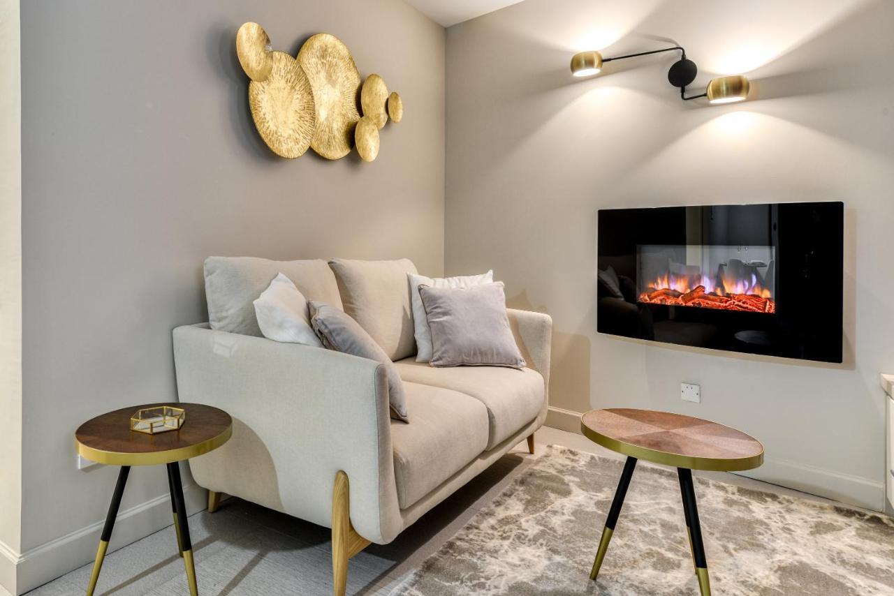 Les Gites De Laure - O Lit Divin, Instant De Volupte, Balneo Sauna, Climatisation, Netflix, 160M De La Cite Medievale Carcassonne Bagian luar foto